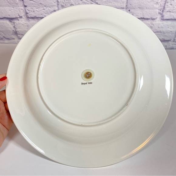 Royal Vale Serving Plate with Handle Winter Wonderland Scene - Picture 3 of 6